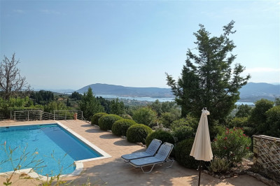 Kariotes Tranquil Hills 02.jpg